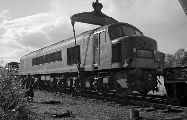 Derailment and Recovery of D181, 30.8.1965 - (11)