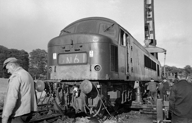 Derailment and Recovery of D181, 30.8.1965 - (8)