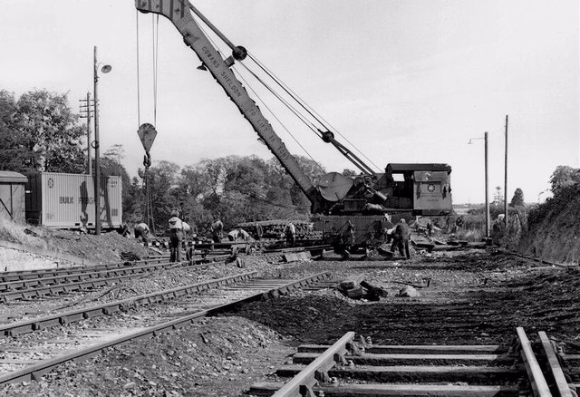 CIE 35-ton Cowans Sheldon crane at Navan station, 12.9.1976