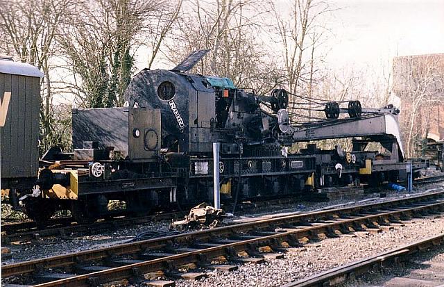 95215 with auxiliary water tank on bogie